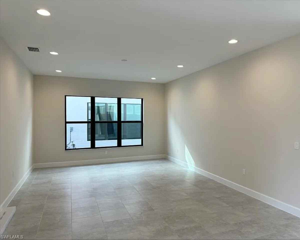 20440 Fair Oak Ln #NA - Photo 4 of 8