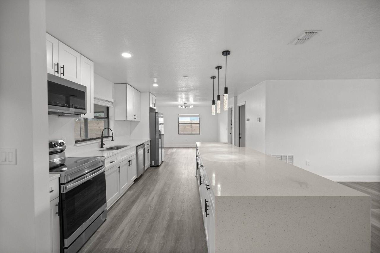 14090 Sw 34th Terrace Rd #NA - Photo 2 of 29