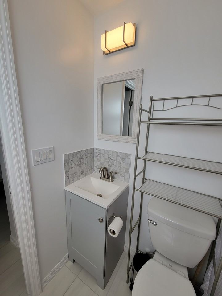 10284 Pennsylvania Ave #NA - Photo 4 of 12