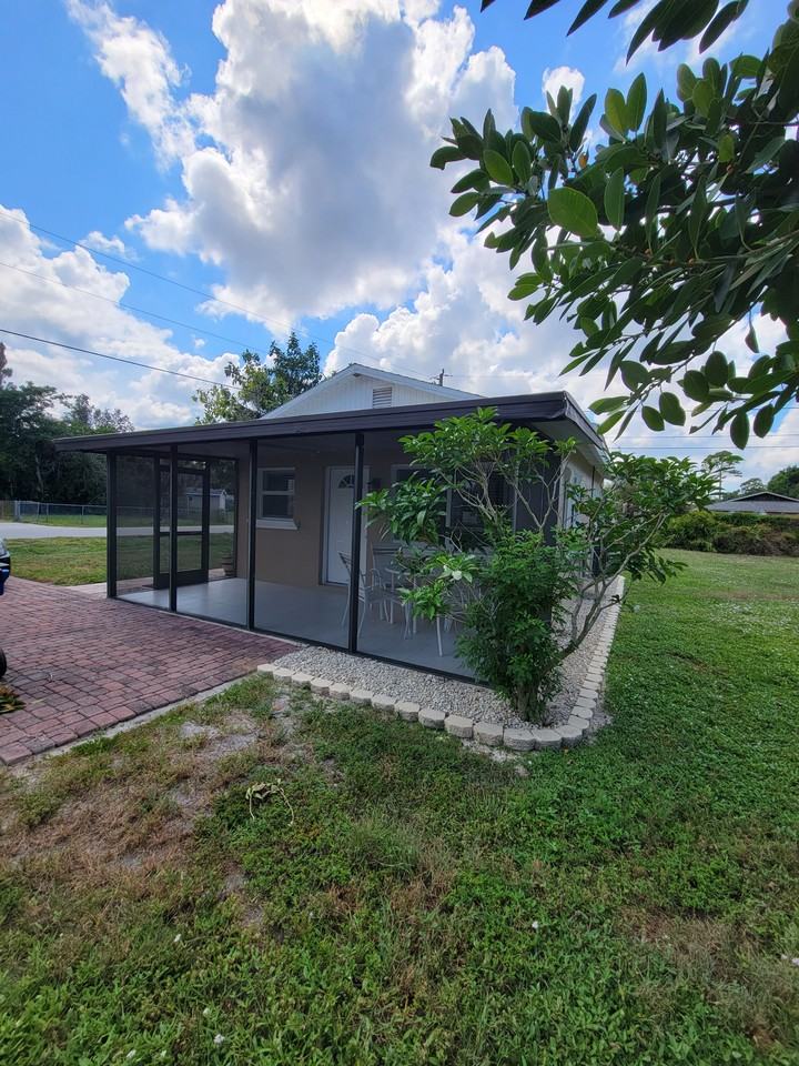 10284 Pennsylvania Ave #NA - Photo 7 of 12