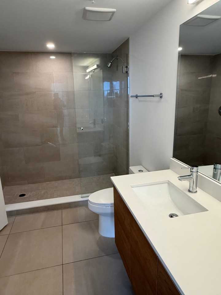 1425 Northwest 15th Street #303 - Photo 6 of 7