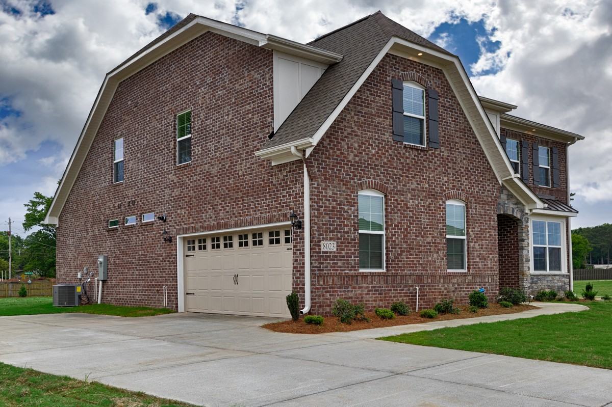 8023 Bellows Br Sw #NA - Photo 3 of 36