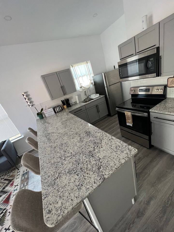 220 N Mesquite St #1 - Photo 7 of 9