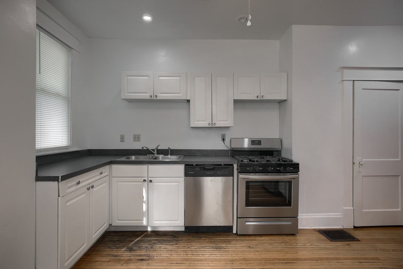 2661 Indianola Ave #2661 - Photo 3 of 25