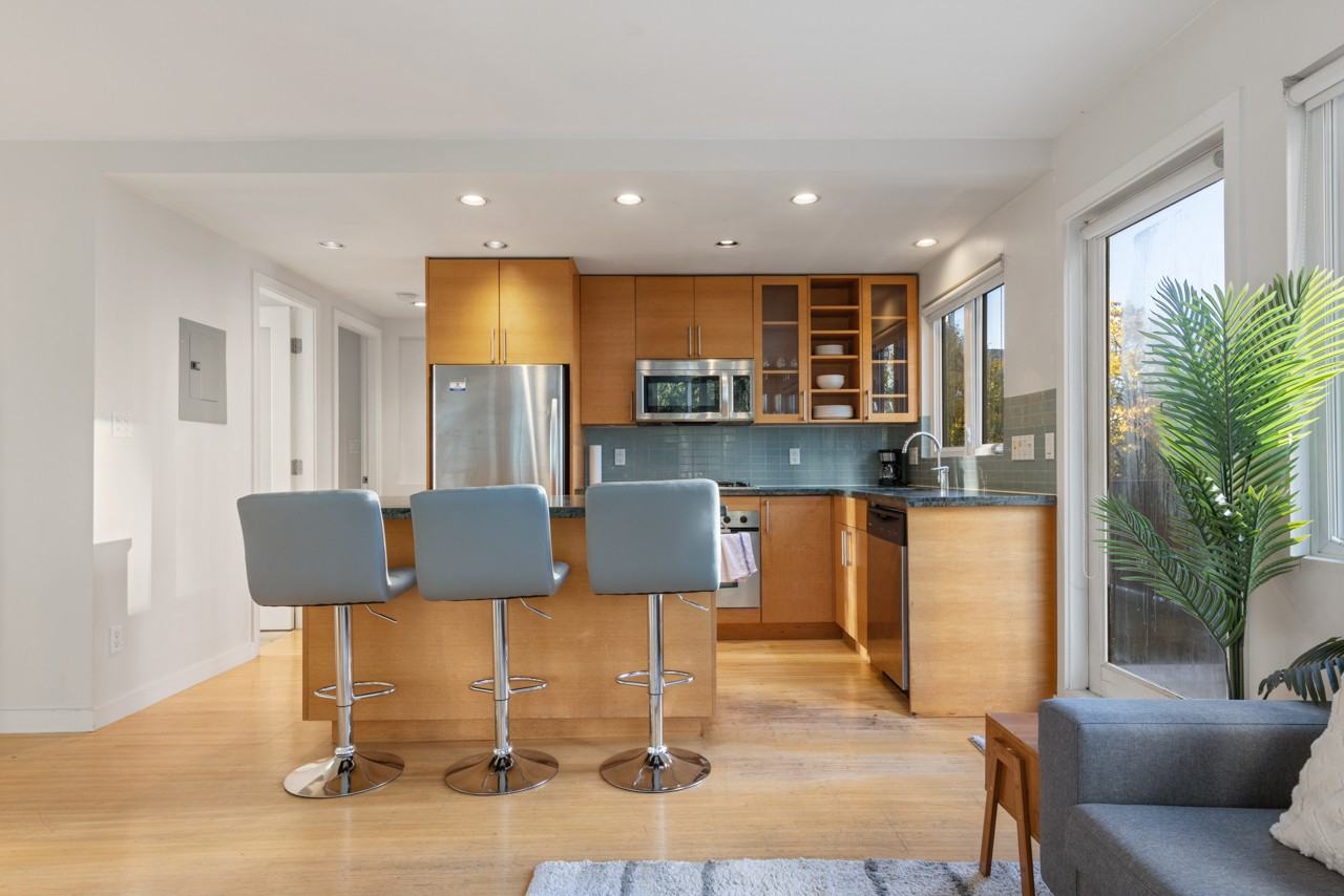 1540 Haro Street - Photo 8