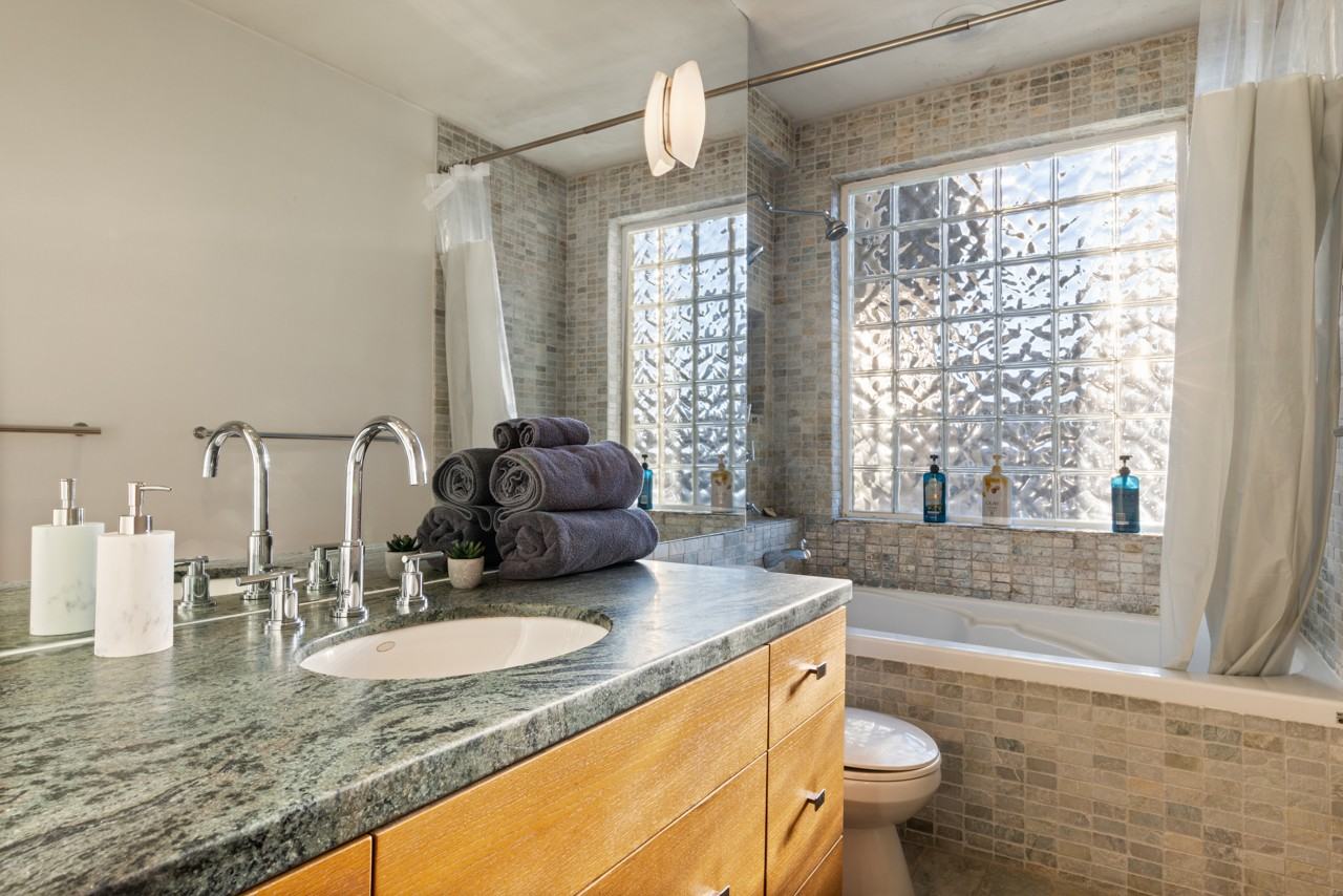 1540 Haro Street - Photo 15