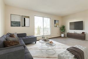 featured image of 6217 48a Ave