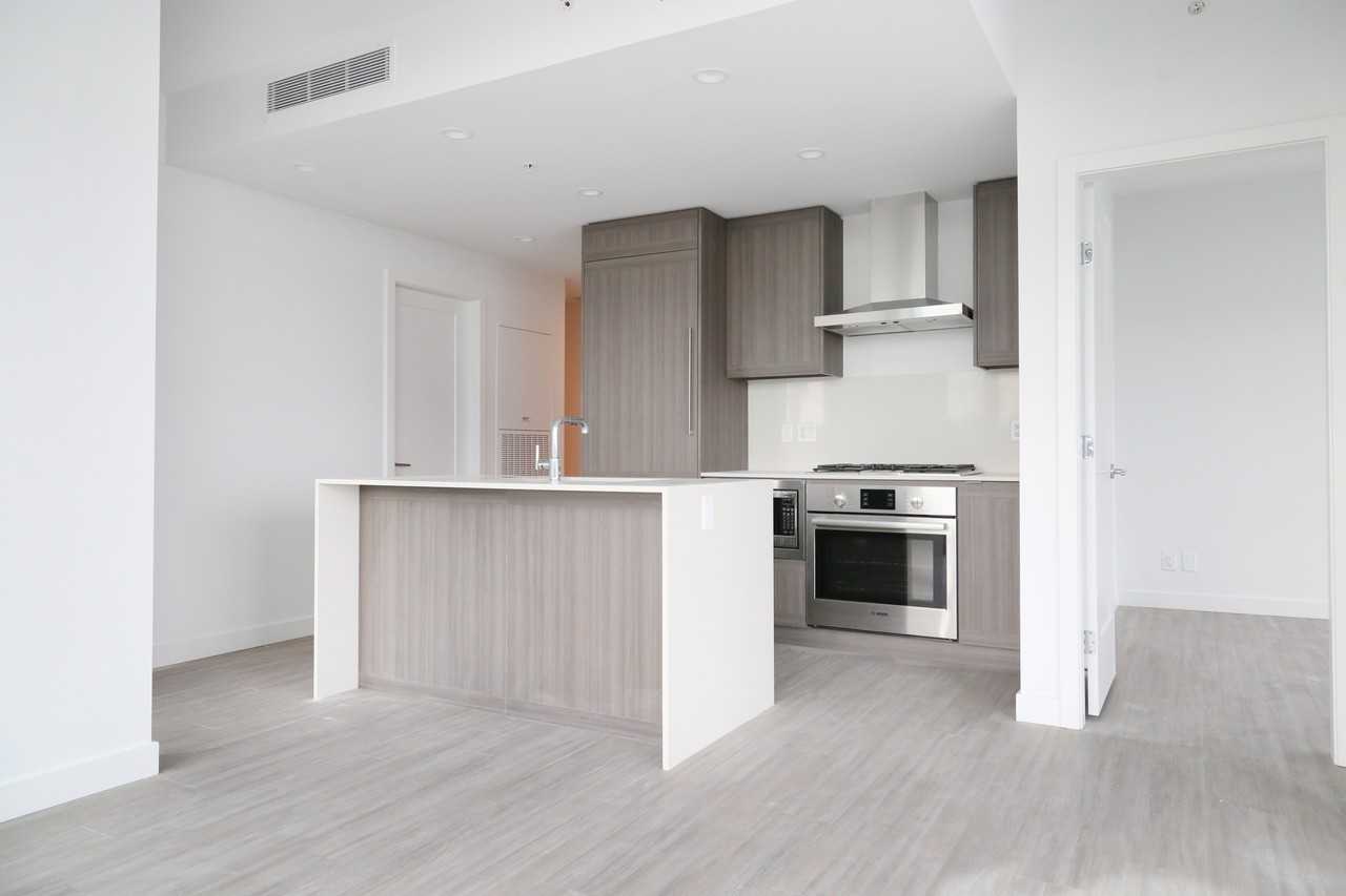 Lumina - Photo 2 of 19