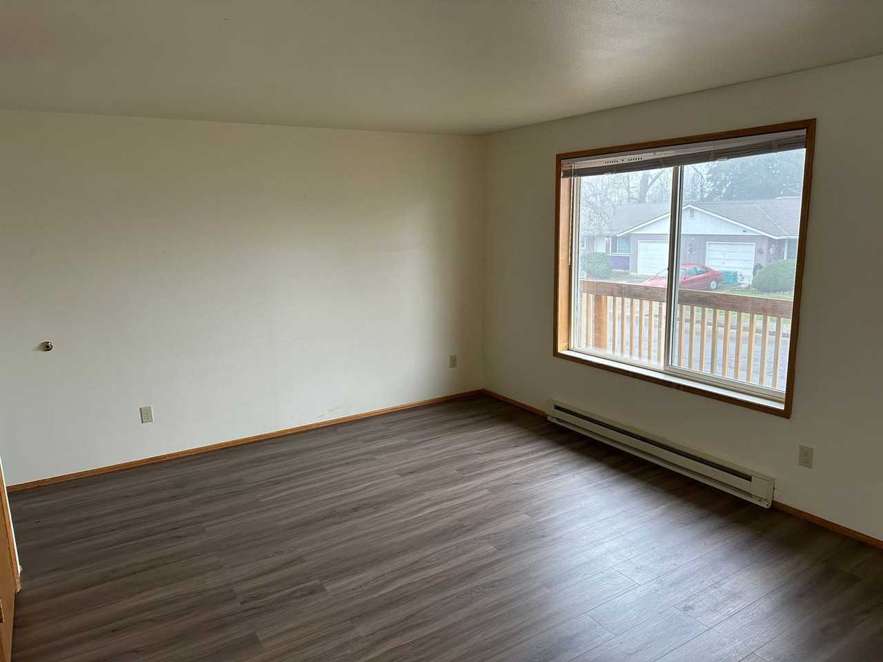 Sherman Oaks Apartments - Photo 7 of 23