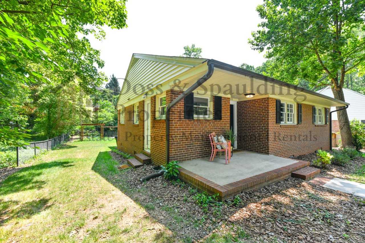 4202 Henderson Rd - Photo 3 of 11