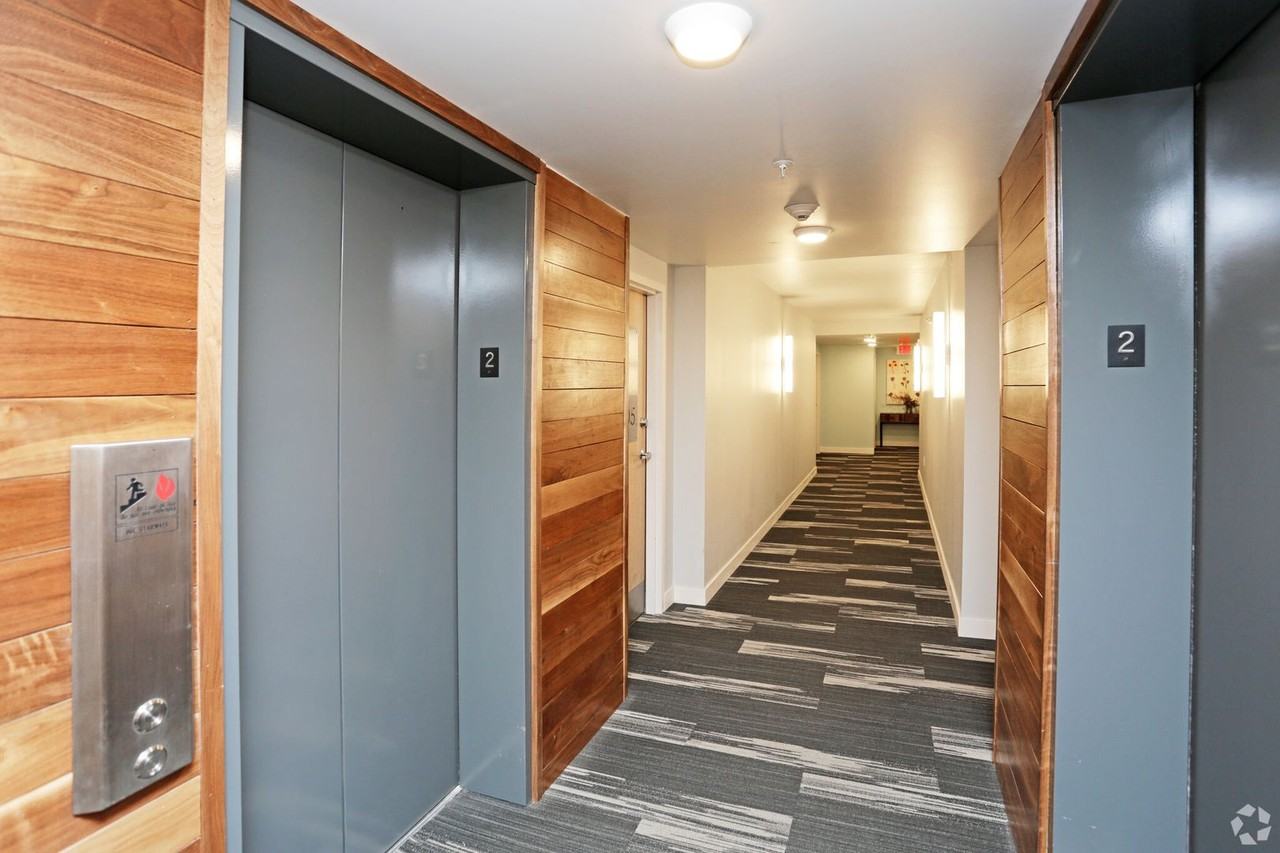 Century House - Photo 6 of 37