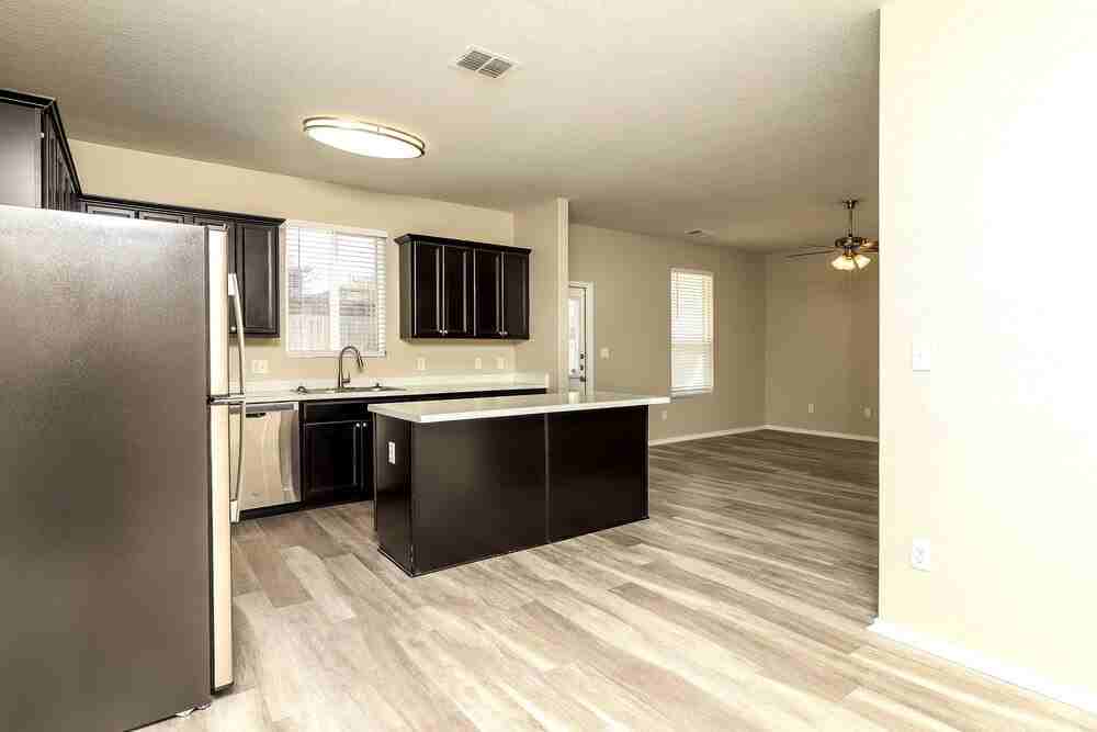 10210 Castello Cyn - Photo 7 of 17