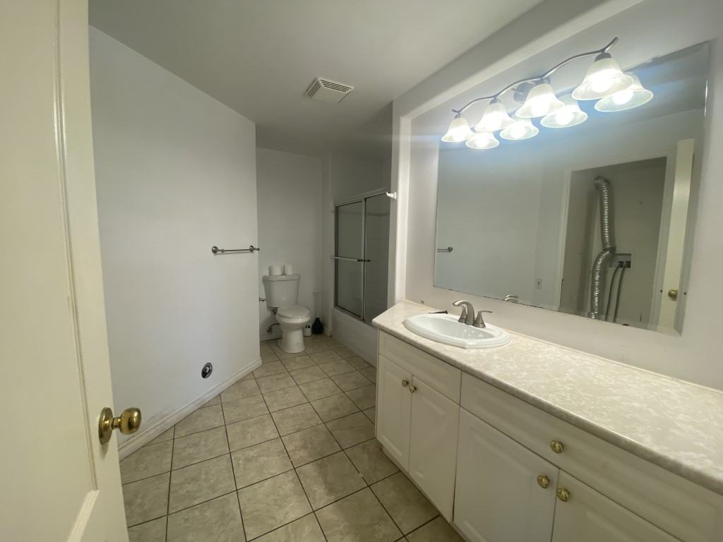 6389 Corfu Dr Lowr - Photo 3 of 21