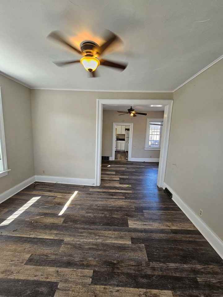 2028 W Michigan St - Photo 3 of 13