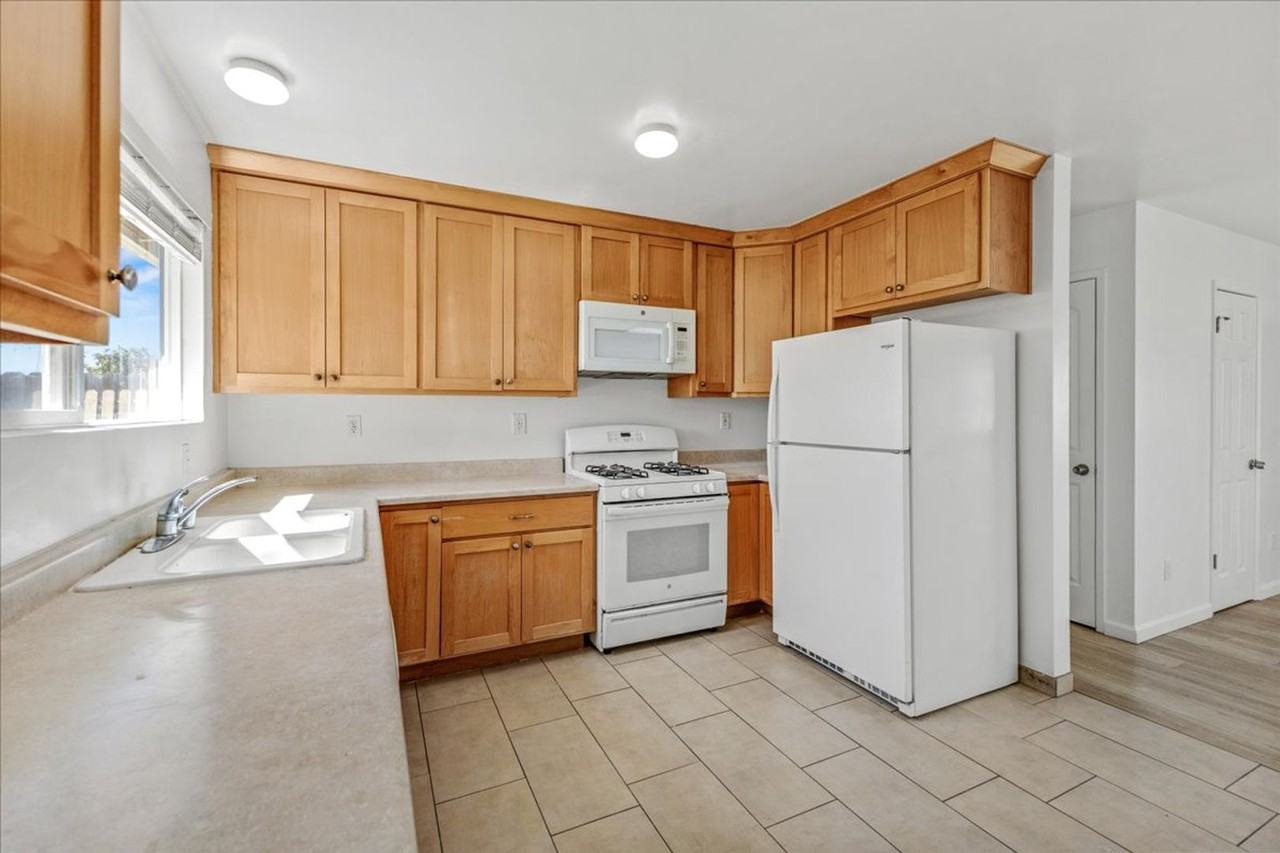 1711 Yosemite St - Photo 7 of 26