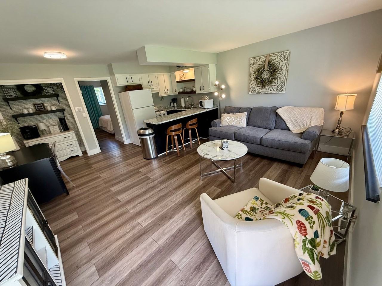 Western Hills Apartments - Photo 2 of 36