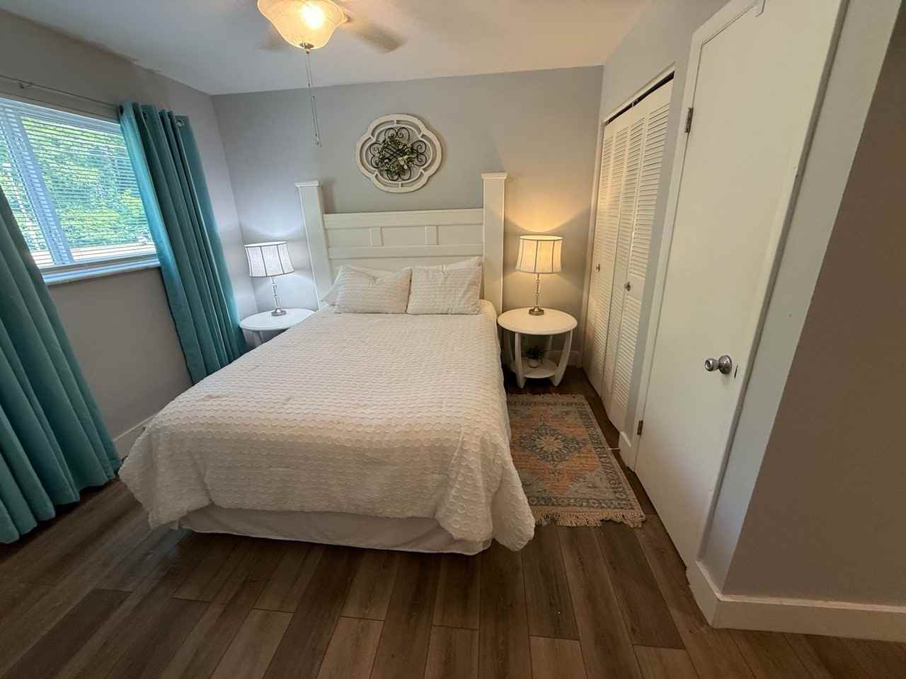 Western Hills Apartments - Photo 7 of 36