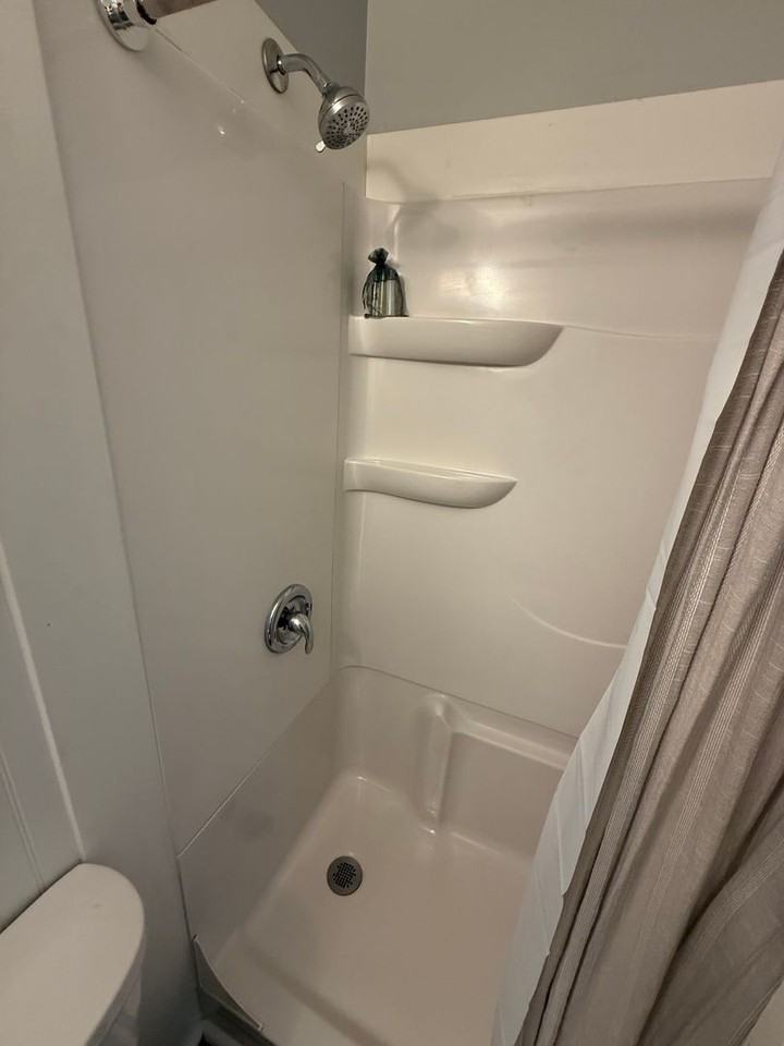 Western Hills Apartments - Photo 7 of 19