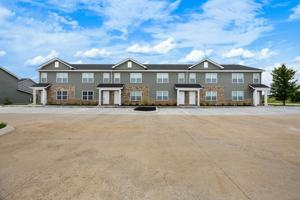 featured image of 2201 Eldos Trace Cir