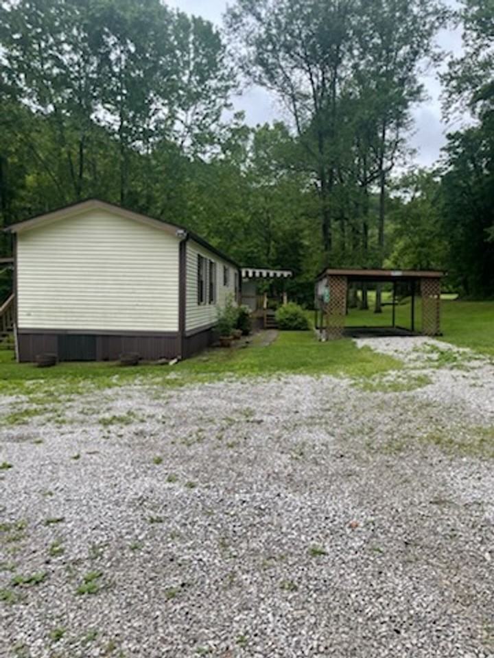 671 Limeberger Creek Rd - Photo 3 of 15