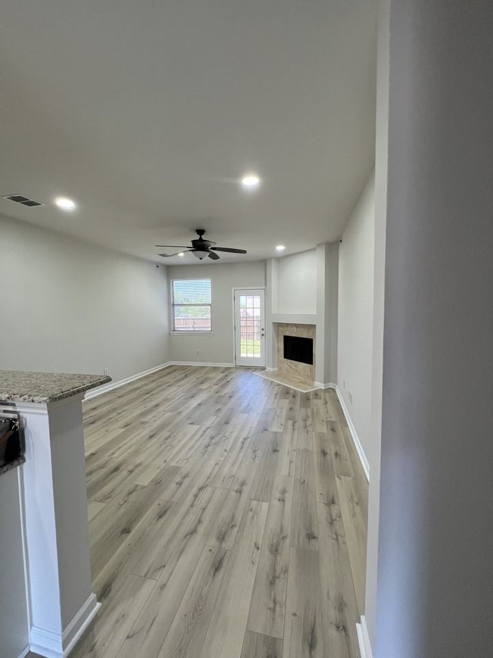 8000 Cherry Tree Lane - Photo 2 of 11