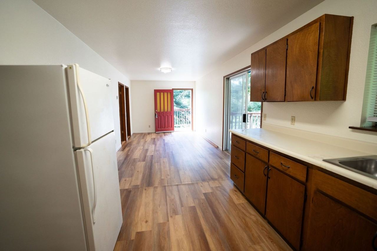 2709 Green Briar Ln #A - Photo 3 of 11