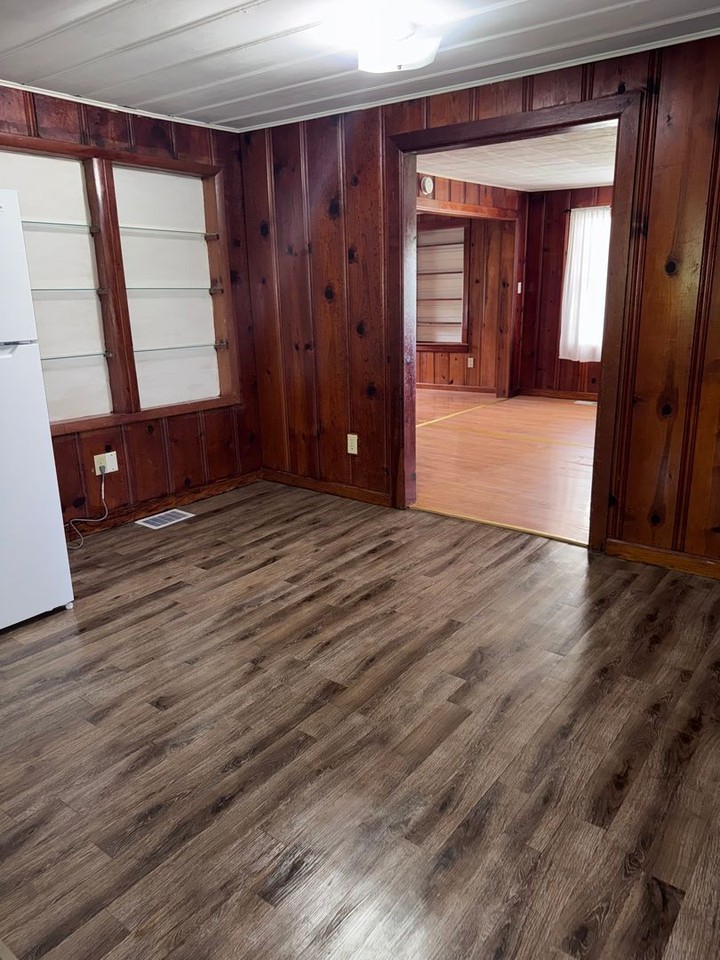 128 Plattner Ave - Photo 6 of 20