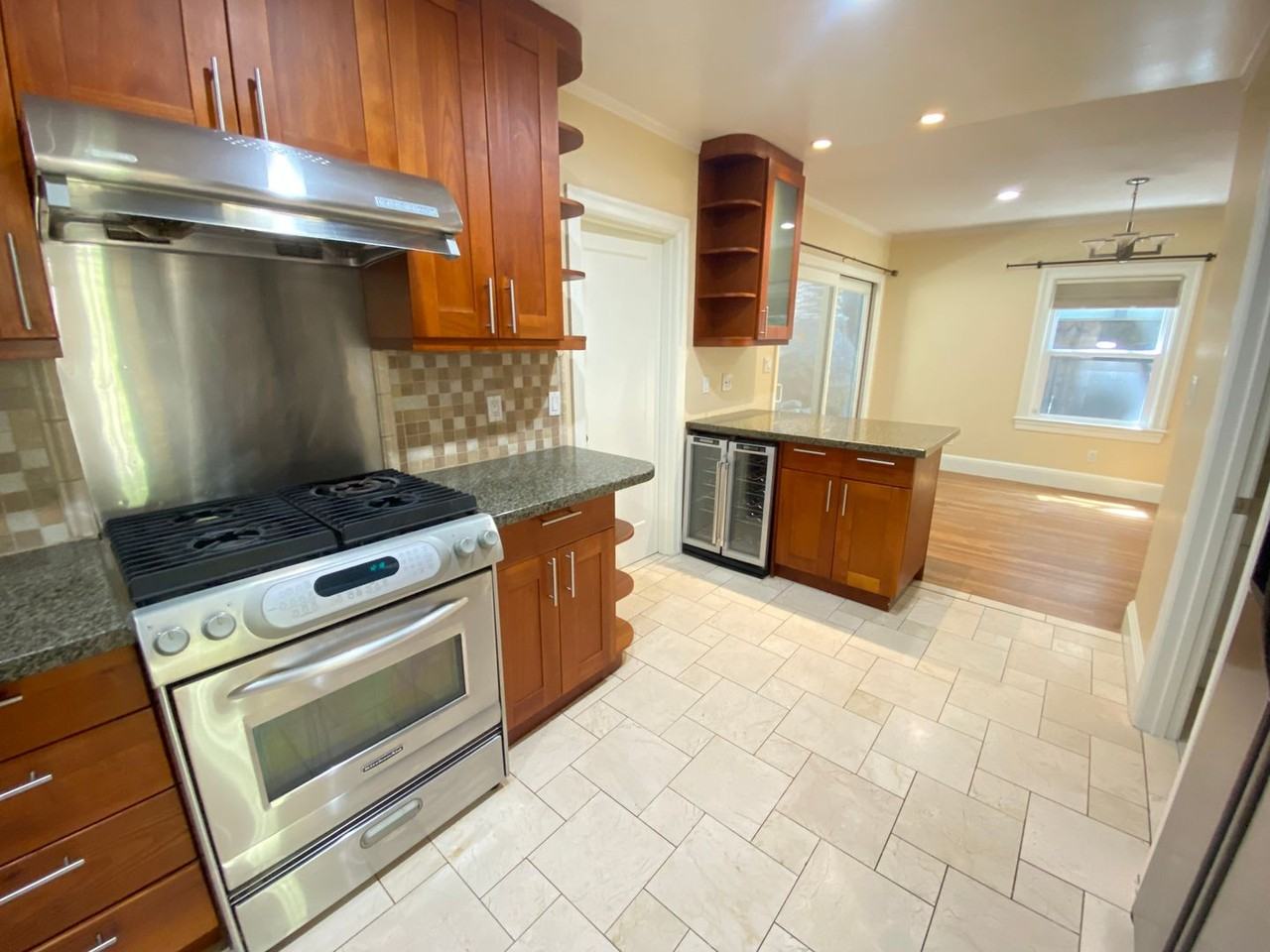 100 Bayo Vista Ave - Photo 2 of 23