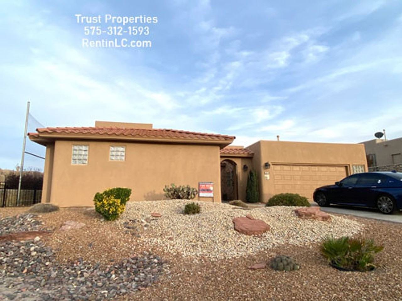 1932 Lone Tree Ln - Photo 2 of 19