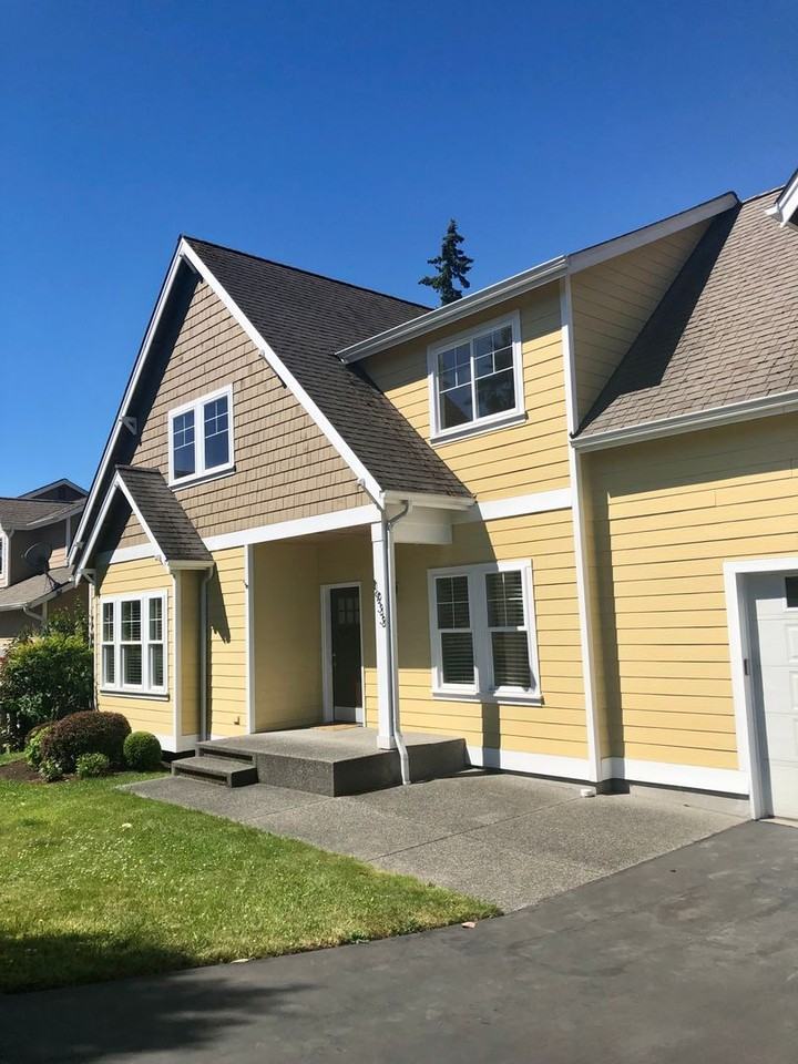 1933 Douglas Dr Ne - Photo 2 of 35