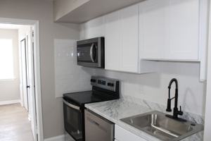 featured image of 1533 Baltimore Ave
