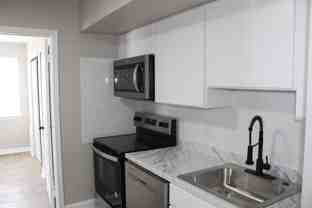 1533 Baltimore Ave - Photo 1 of 1