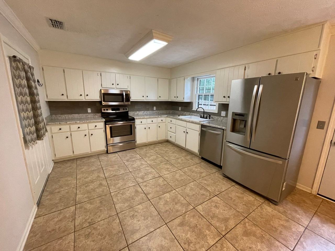 20 Southern Woods Dr Ne - Photo 5 of 33
