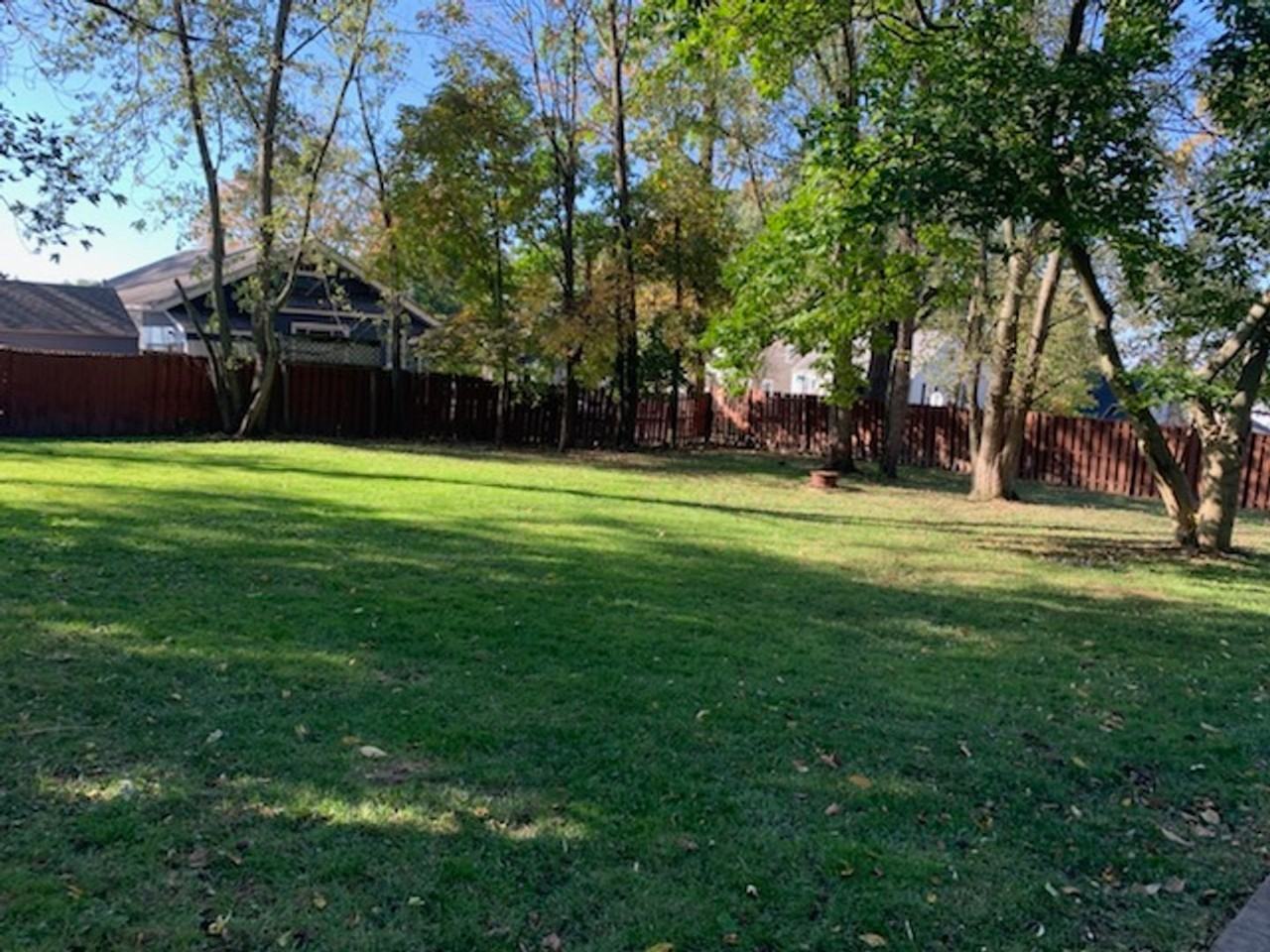 419 Sieber Ave - Photo 4 of 12