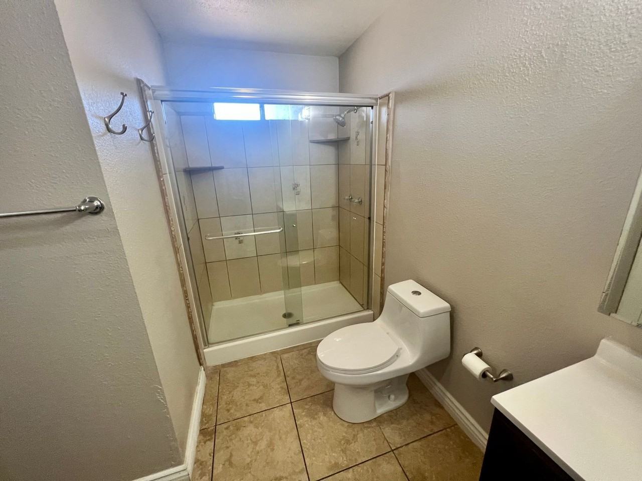 6565 Mojave Ave - Photo 7 of 28