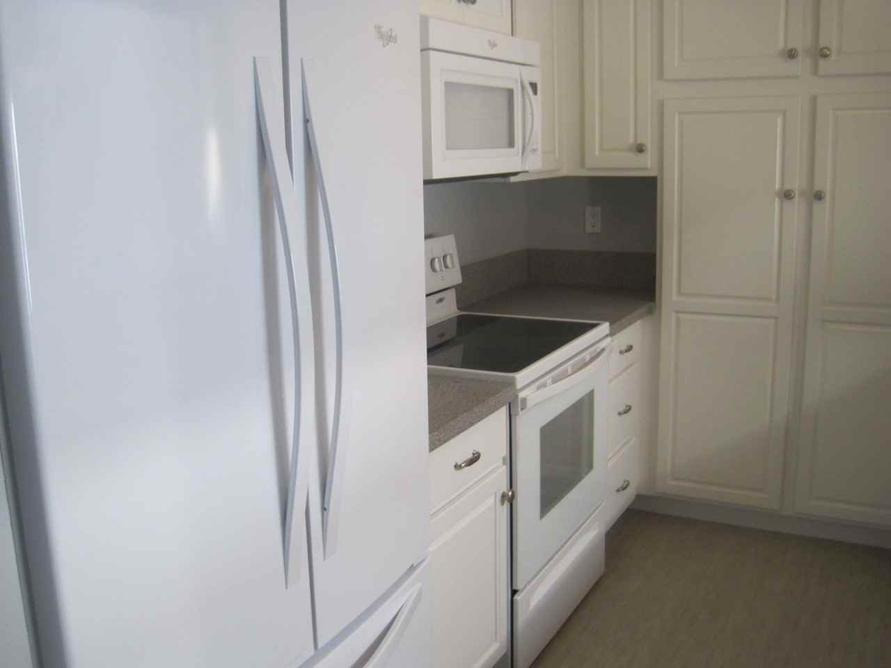 209 Dunes St #3 - Photo 3 of 30