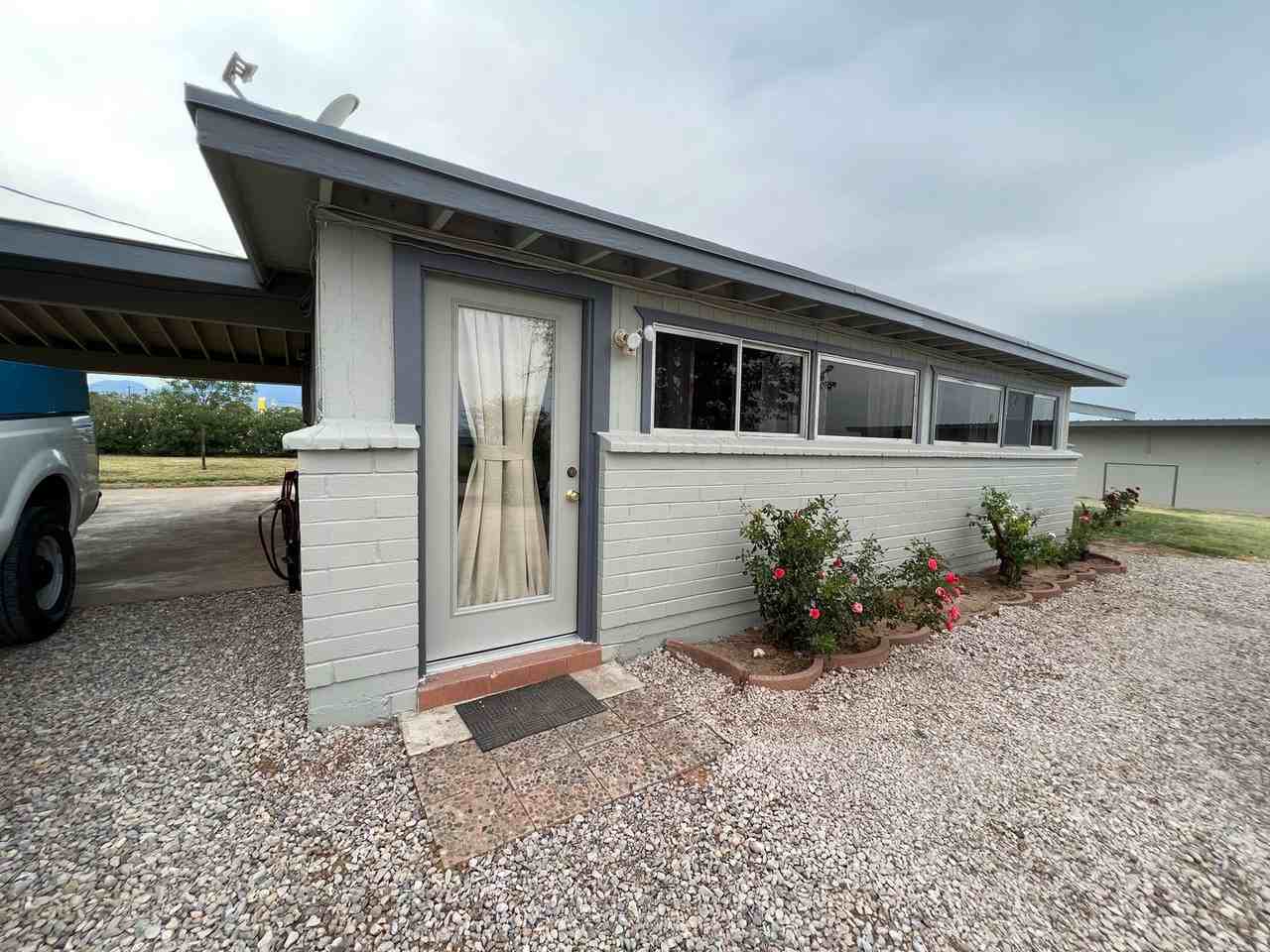 4105 E Bevers St - Photo 3 of 26