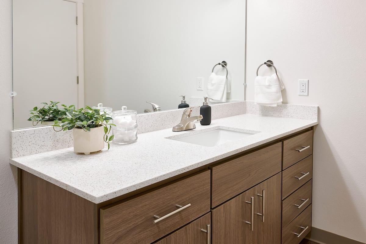 2655 Marietta St Se - Photo 6 of 43