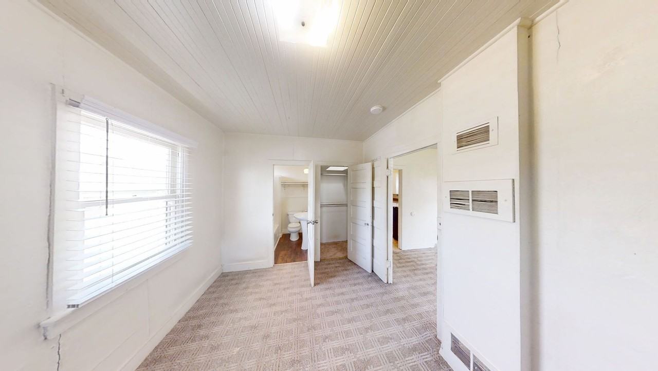 35070 Acacia Ave - Photo 6 of 12