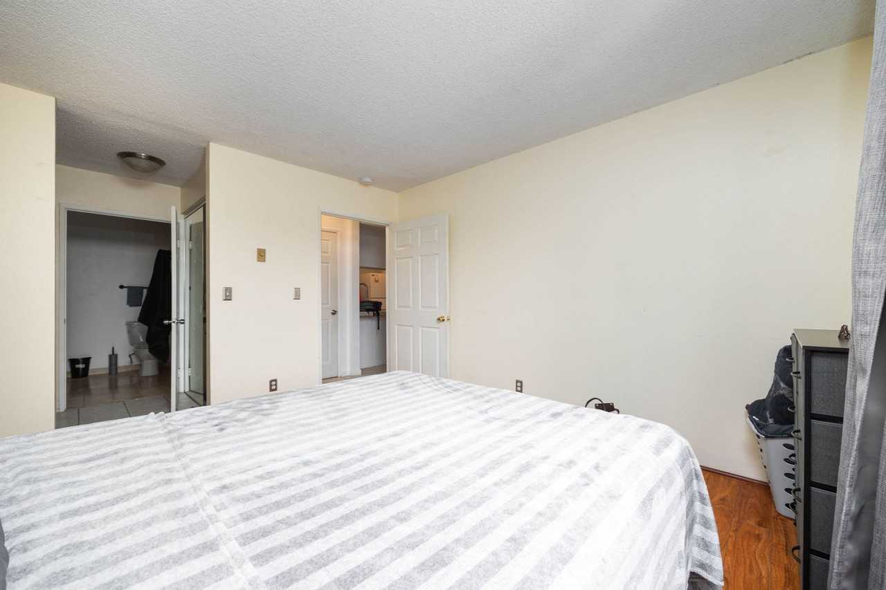 178 4th Ave #11 - Photo 7 of 12