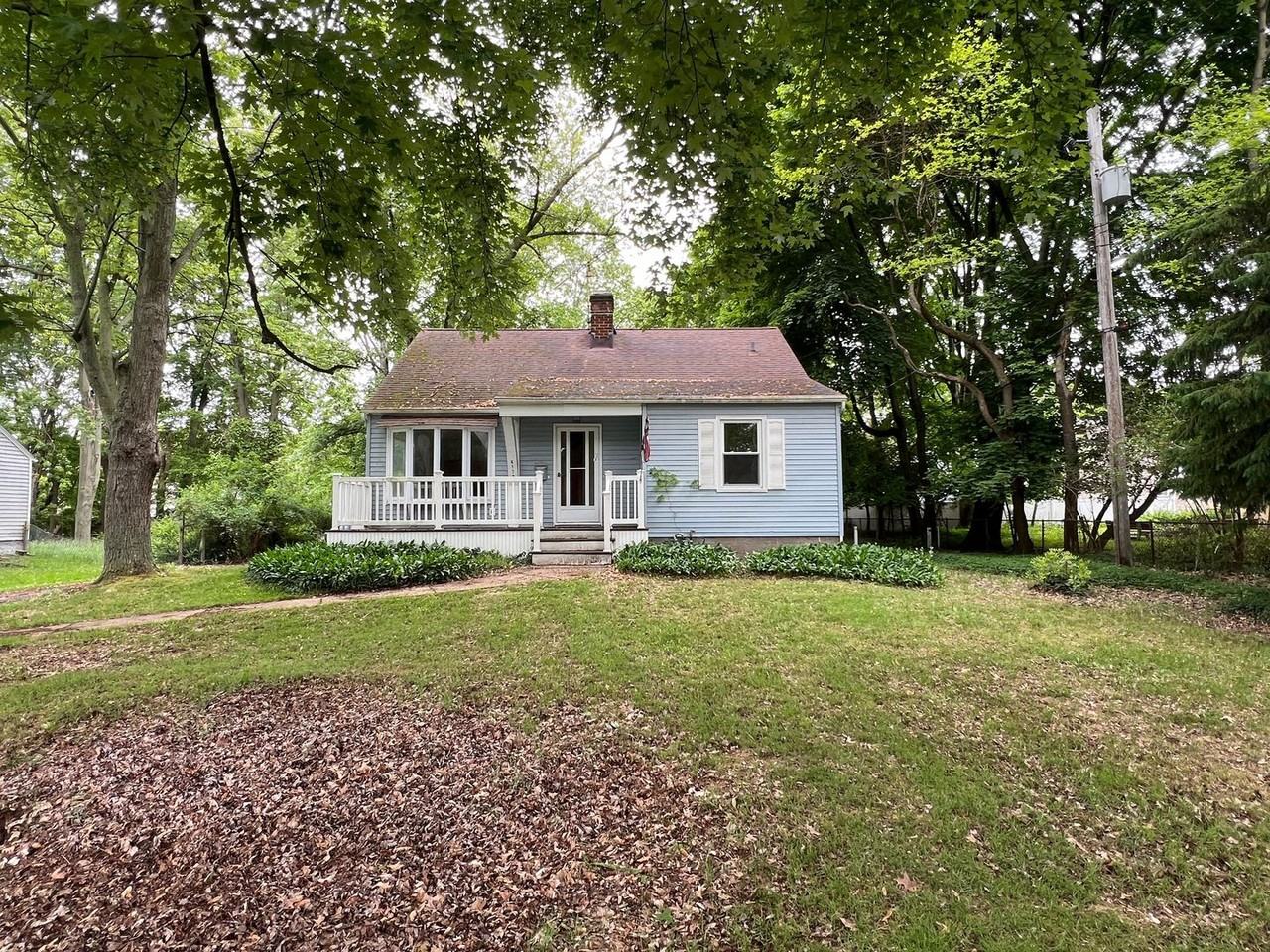 6170 Mentor Park Blvd - Photo 3 of 41