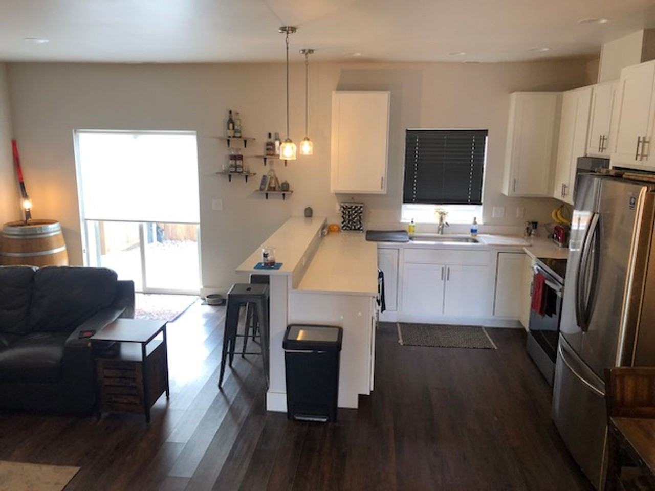 207 W Manhattan Ave #B - Photo 2 of 16