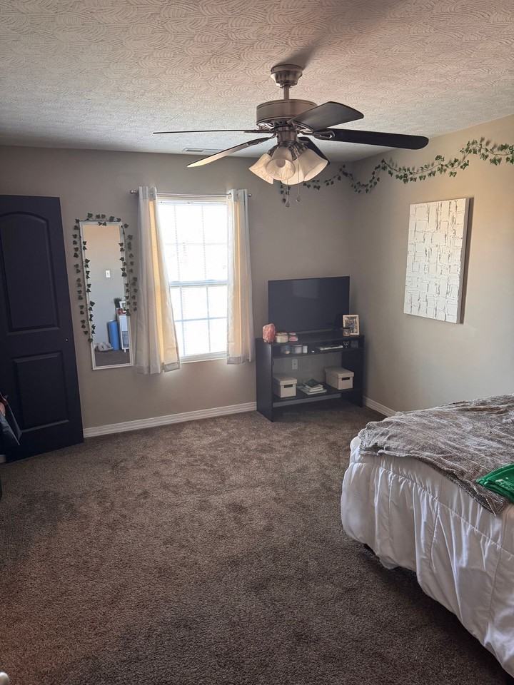 1619 6th Avenue - Photo 7 of 14