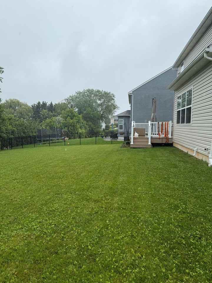 2305 Issacs Way - Photo 3 of 20