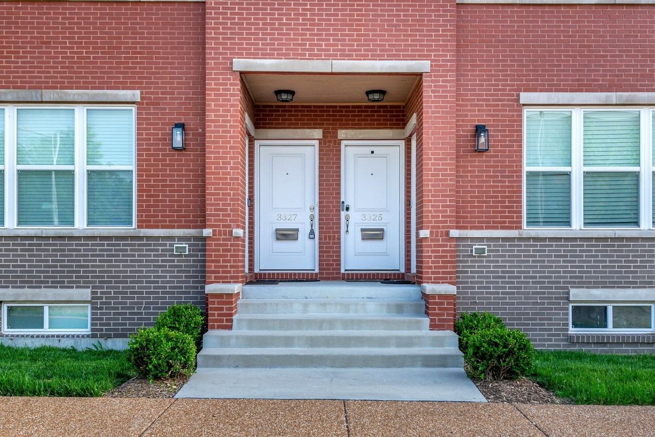 3327 Park Ave - Photo 2 of 32