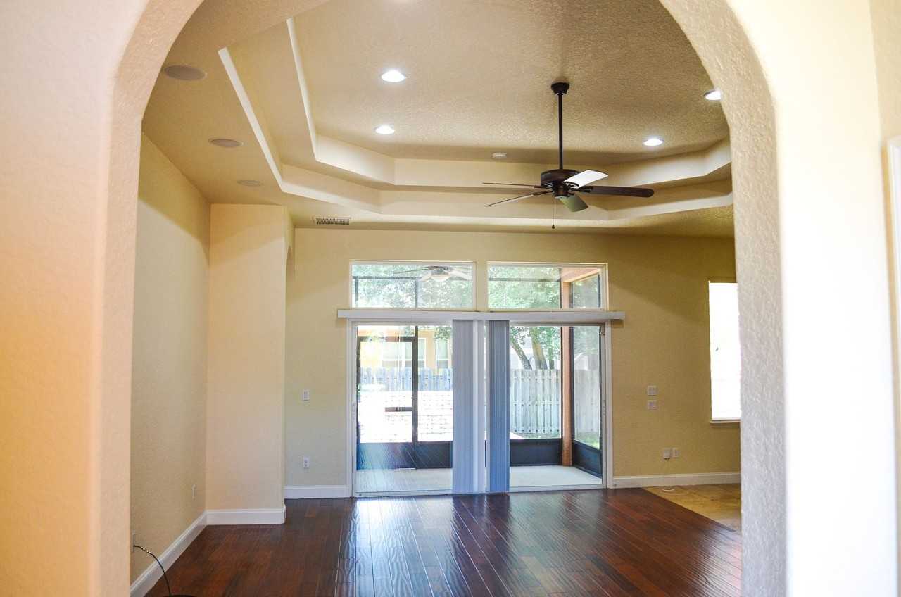 8960 Sw 76th Ave - Photo 4 of 22