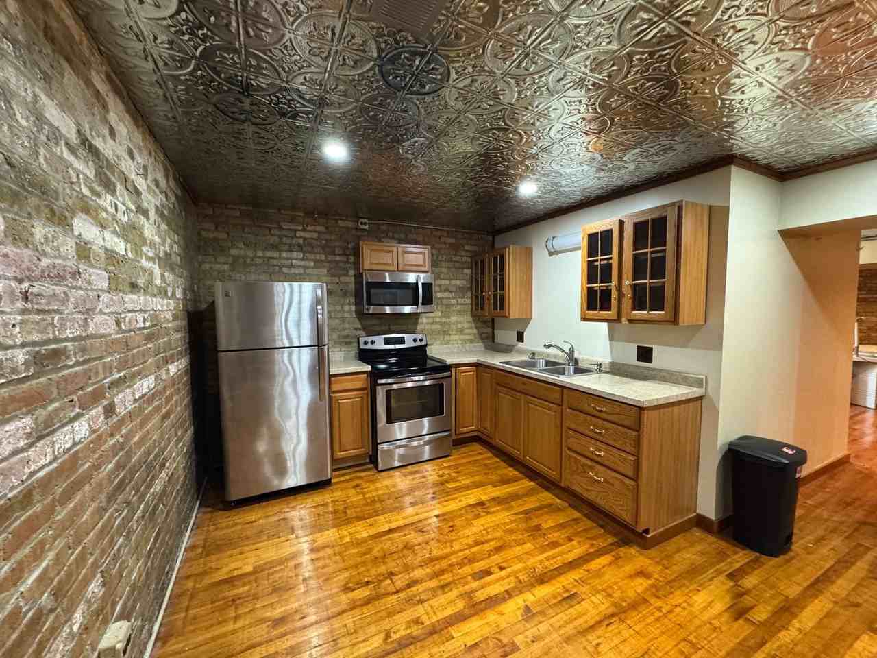 63rd Street Lofts - Photo 5 of 13