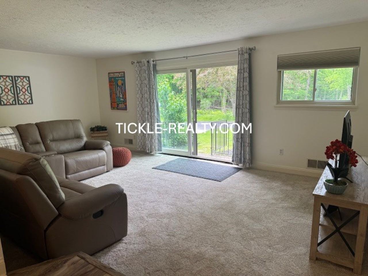 23-2 Great Wood Ct - Photo 7 of 19