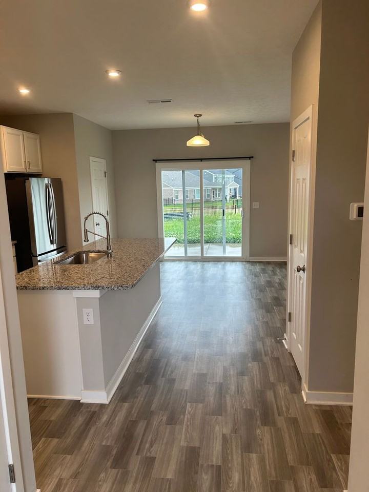 115 Wildflower Ct - Photo 2 of 24