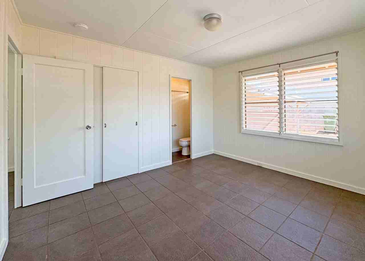 1220 Center St #B - Photo 6 of 21